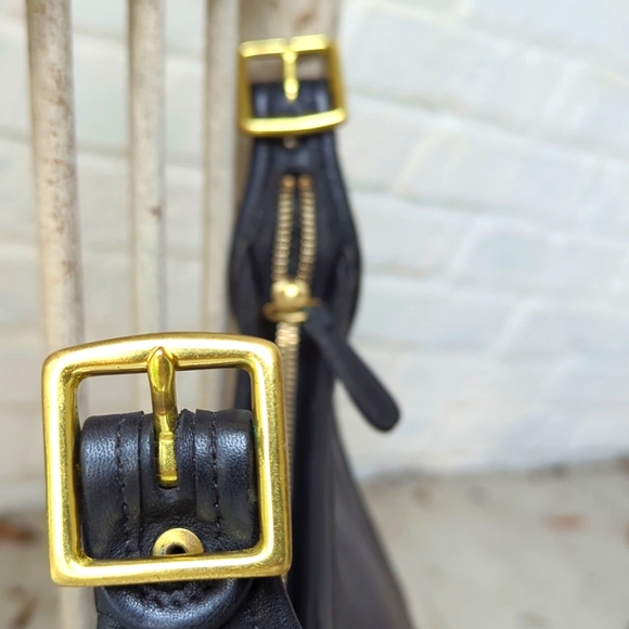 Vintage COACH small Legacy Crossbody bag w Sparkly Star Coach bag tag - Picture 10 of 16